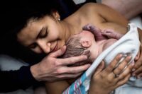 Emotionen – stilvolle und sehr berührende Geburtsfotografie